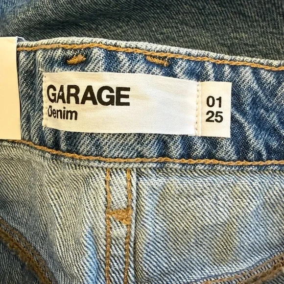 Garage Relaxed Straight Jeans NWT Size 01/25 - Picture 8 of 10
